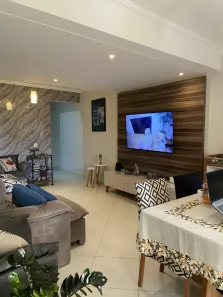 Sobrado com 3 Quartos à venda, 180m² no Vila Sul Americana, Carapicuíba
