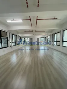Prédio Comercial para alugar, 2113m² no Vila Clementino, São Paulo