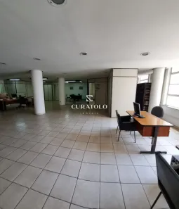 Sala Comercial à venda, 200m² no República, São Paulo