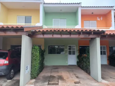 Sobrado com 2 Quartos para alugar, 90m² no Jardim Cinqüentenário, Presidente Prudente