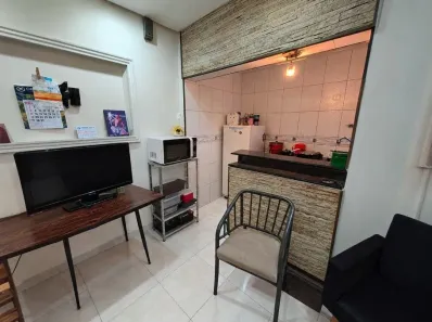 Kitnet com 1 Quarto à venda, 30m² no Boqueirão, Santos