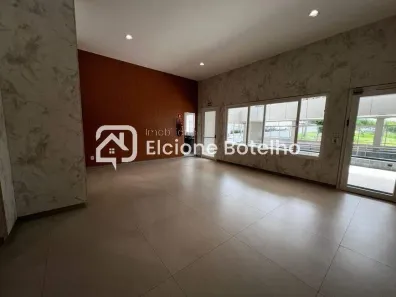 Apartamento com 3 Quartos para alugar, 189m² no Tabajaras, Uberlândia