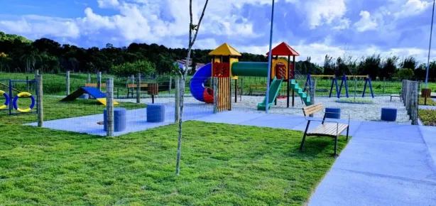 Lote/Terreno à venda, 360m² no Canasvieiras, Florianópolis