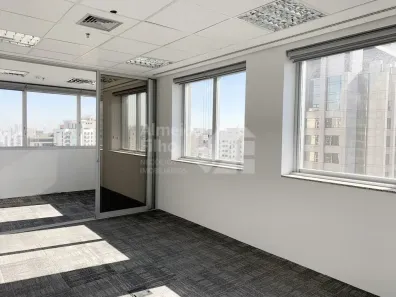 Sala Comercial com 1 Quarto para alugar, 230m² no Indianópolis, São Paulo