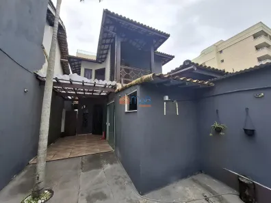 Imóvel Comercial com 4 Quartos para alugar, 150m² no Cavaleiros, Macaé