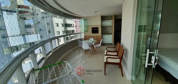 Apartamento com 3 Quartos para alugar, 120m² no Centro, Balneário Camboriú