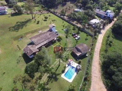 Fazenda/Sítio com 3 Quartos à venda, 200m² no Biritiba Ussu, Mogi das Cruzes