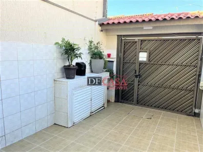 Sobrado com 3 Quartos à venda, 240m² no Vila Marieta, São Paulo