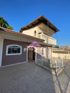 Casa com 3 Quartos à venda, 225m² no Monte Castelo, São José dos Campos