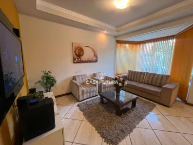 Casa com 3 Quartos à venda, 300m² no Vila Santa Cecília, Volta Redonda