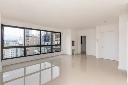 Apartamento com 3 Quartos à venda, 130m² no Centro, Balneário Camboriú