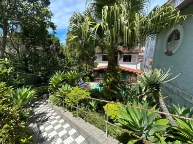 Fazenda/Sítio com 3 Quartos à venda, 165m² no Jardim Cascata, Teresópolis
