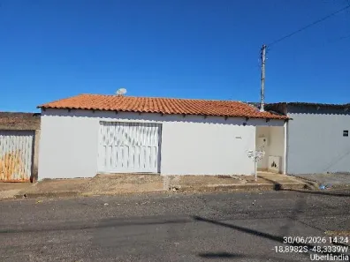 Casa com 1 Quarto à venda, 250m² no Tocantins, Uberlândia