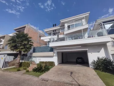 Casa de Condomínio com 3 Quartos à venda, 339m² no Estreito, Florianópolis