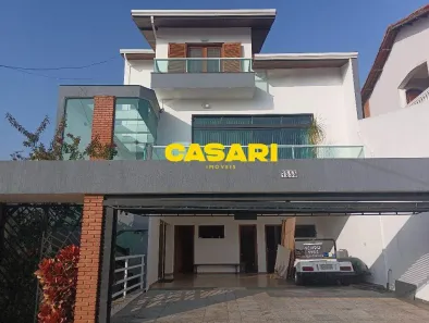 Sobrado com 4 Quartos à venda, 333m² no Dos Casa, São Bernardo do Campo