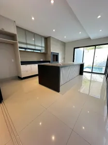 Casa com 3 Quartos à venda, 210m² no Jardim Itália, Cuiabá