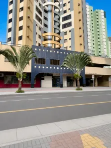 Prédio Comercial para alugar, 91m² no Zona 01, Maringá
