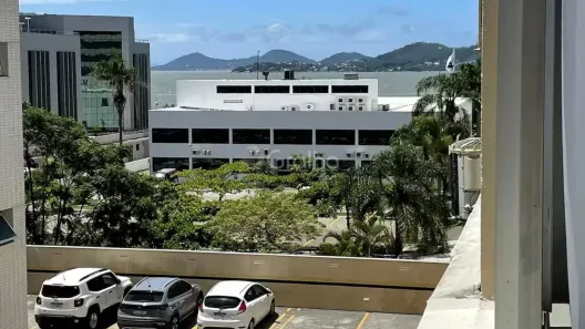 Apartamento com 2 Quartos à venda, 77m² no Agronômica, Florianópolis