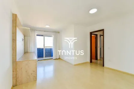 Apartamento com 3 Quartos para alugar, 91m² no Água Verde, Curitiba