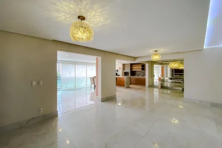 Apartamento com 3 Quartos à venda, 202m² no Vila Regente Feijó, São Paulo