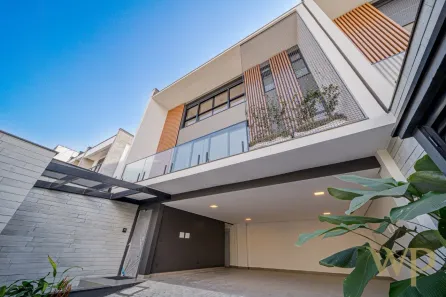 Casa com 3 Quartos à venda, 285m² no América, Joinville