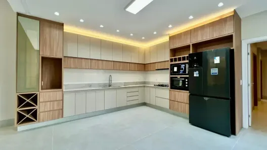 Casa de Condomínio com 3 Quartos à venda, 165m² no Residencial Condomínio Jardim Veneza, Senador Canedo