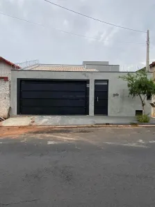 Casa com 2 Quartos à venda, 187m² no Vila São João da Boa Vista, Bauru