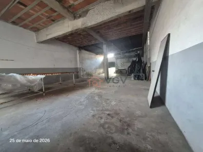 Galpão/Depósito/Armazém à venda, 180m² no Cidade Vargas, São Paulo