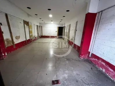 Ponto Comercial para alugar, 33m² no Centro, Cabo Frio