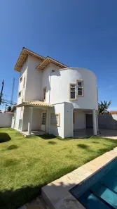 Casa com 5 Quartos à venda, 275m² no Coaçu, Fortaleza