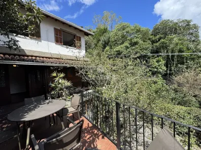 Casa com 5 Quartos à venda, 960m² no Pimenteiras, Teresópolis