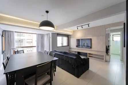 Apartamento com 2 Quartos para venda ou aluguel, 84m² no Passo da Areia, Porto Alegre