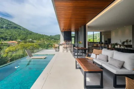 Casa de Condomínio com 4 Quartos à venda, 415m² no Itacorubi, Florianópolis