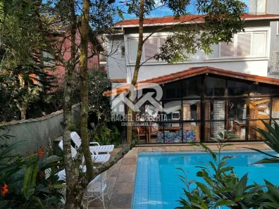 Casa com 3 Quartos à venda, 220m² no Jardim Cascata, Teresópolis