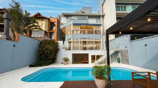 Casa com 3 Quartos à venda, 550m² no Jardim Isabel, Porto Alegre