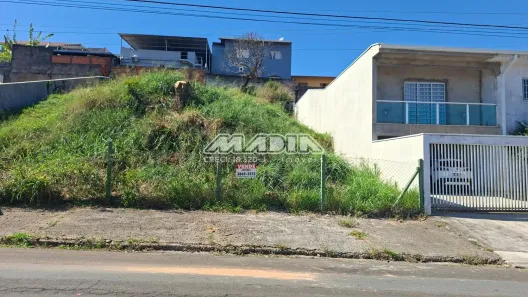Lote/Terreno à venda, 300m² no Jardim Maria Rosa, Valinhos