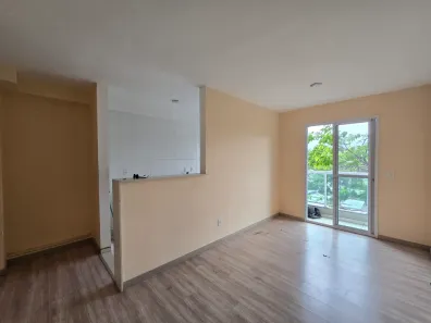 Apartamento com 2 Quartos para alugar, 48m² no Cruzeiro do Sul, Nova Iguaçu