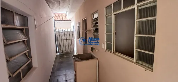Casa com 1 Quarto para alugar, 30m² no Bosque dos Eucaliptos, São José dos Campos