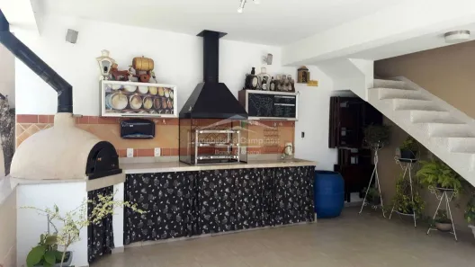 Casa com 4 Quartos à venda, 220m² no Vila Nogueira, Campinas