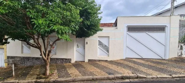 Casa com 3 Quartos à venda, 160m² no Fragata, Marília