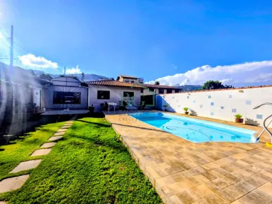 Casa com 3 Quartos à venda, 180m² no Chácara São Francisco, Poços de Caldas