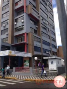 Sala Comercial à venda, 32m² no Centro, Jacareí