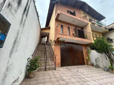 Casa com 3 Quartos à venda, 120m² no Monte Castelo, São José dos Campos