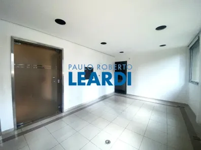 Sala Comercial com 3 Quartos para alugar, 526m² no Cerqueira César, São Paulo