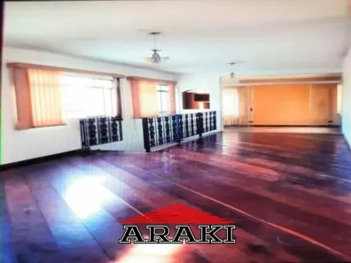 Sobrado com 4 Quartos à venda, 383m² no Vila Gumercindo, São Paulo