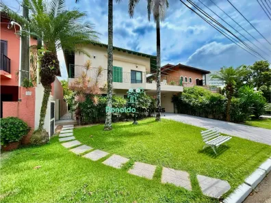 Casa de Condomínio com 4 Quartos à venda, 255m² no Maitinga, Bertioga