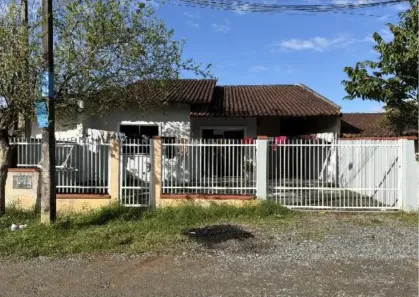 Casa com 2 Quartos à venda, 69m² no Jardim Iririú, Joinville