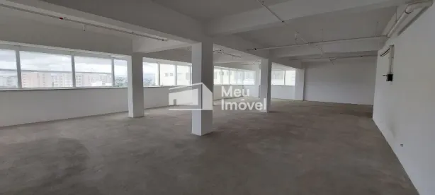Sala Comercial para alugar, 250m² no Jardim São Dimas, São José dos Campos