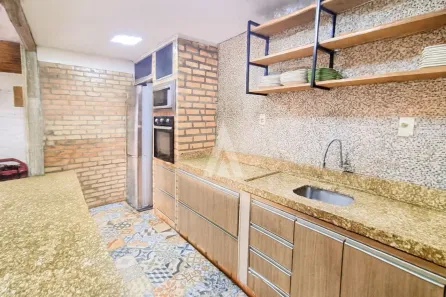 Sobrado com 4 Quartos à venda, 200m² no Centro, Barra Velha