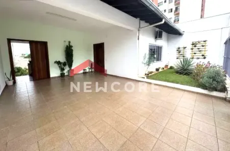 Casa com 3 Quartos à venda, 221m² no Jardim Petrópolis, Jundiaí